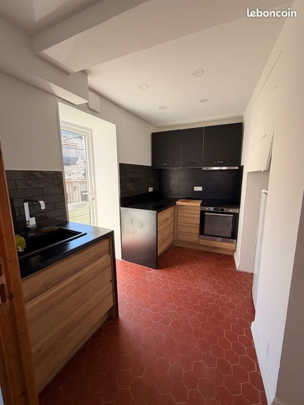 Appartement à louer, 47m², Luri