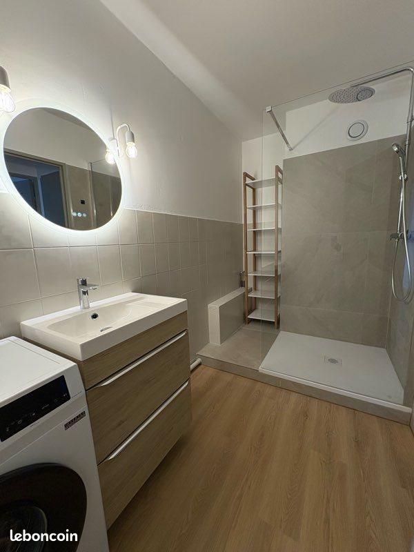 Appartement à louer, 47m², Tournon-sur-Rhône
