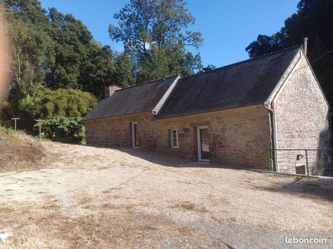 Maison à louer, 82m², Ploubezre
