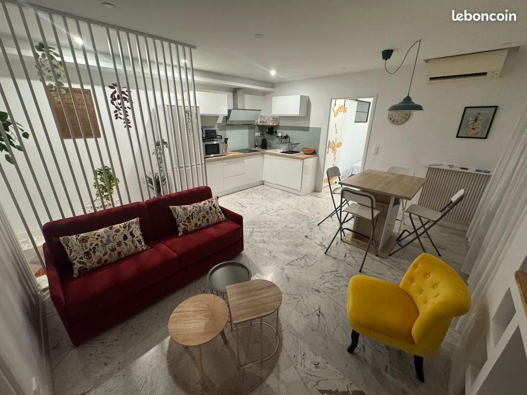 Appartement à louer, 54m², Menton