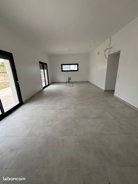 Maison à louer, 135m², Mer