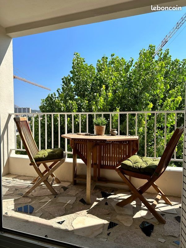 Appartement à louer, 70m², Marseille 8ème