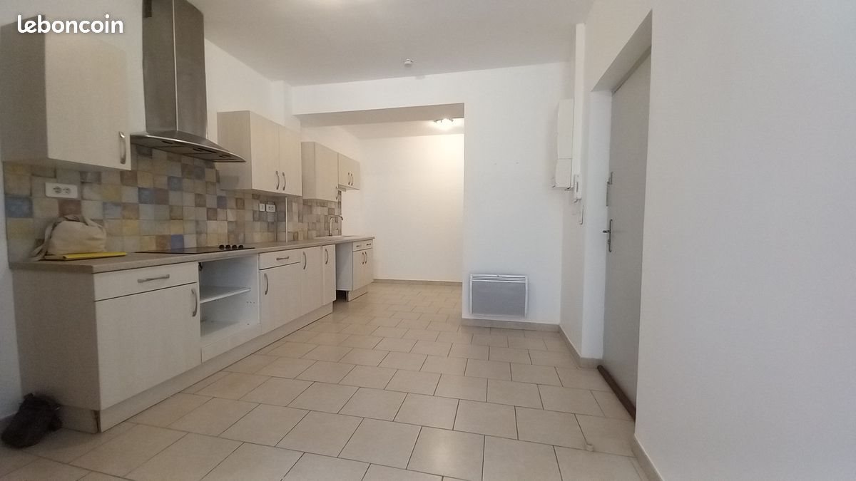 Appartement à louer, 45m², Pertuis