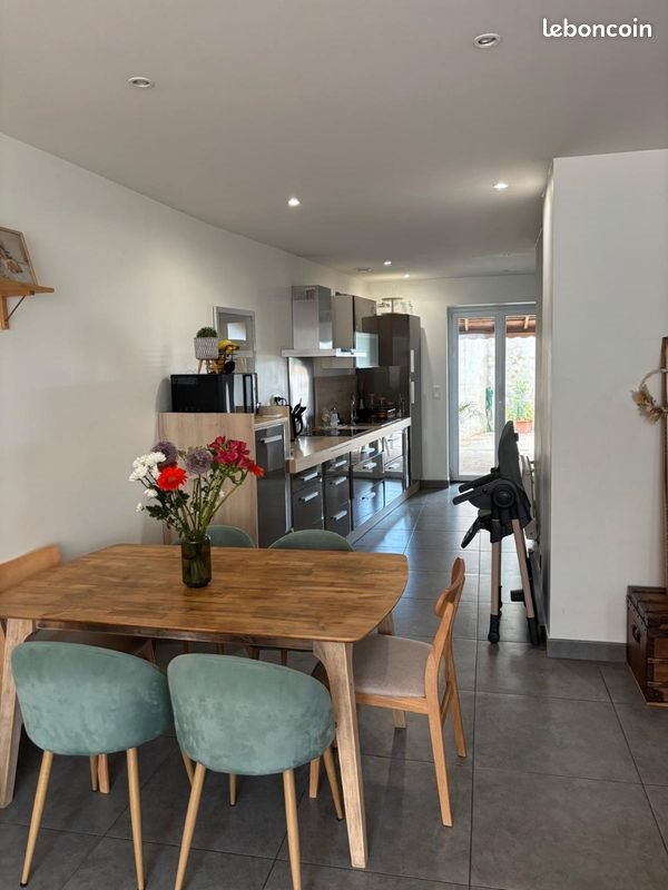 Maison à louer, 110m², Bécon-les-Granits