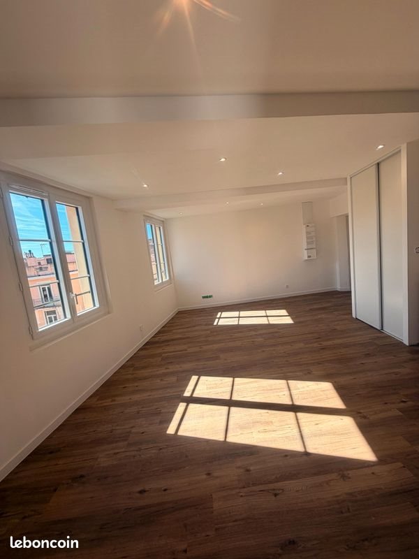 Appartement à louer, 44m², Toulon
