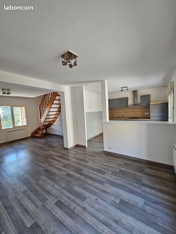 Appartement à louer, 1m², Sochaux