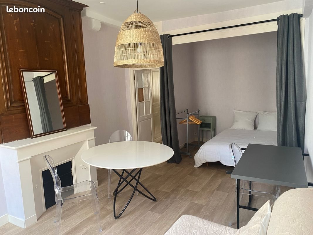 Appartement à louer, 337m², Blois