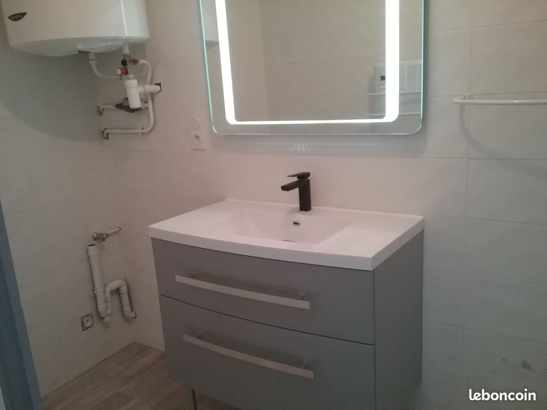 Appartement à louer, 30m², Espalion
