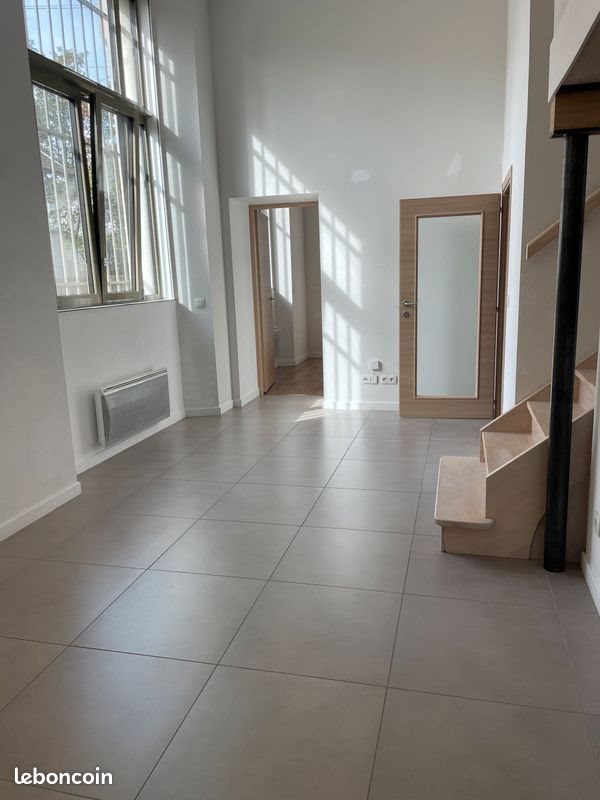 Appartement à louer, 74m², Grenoble