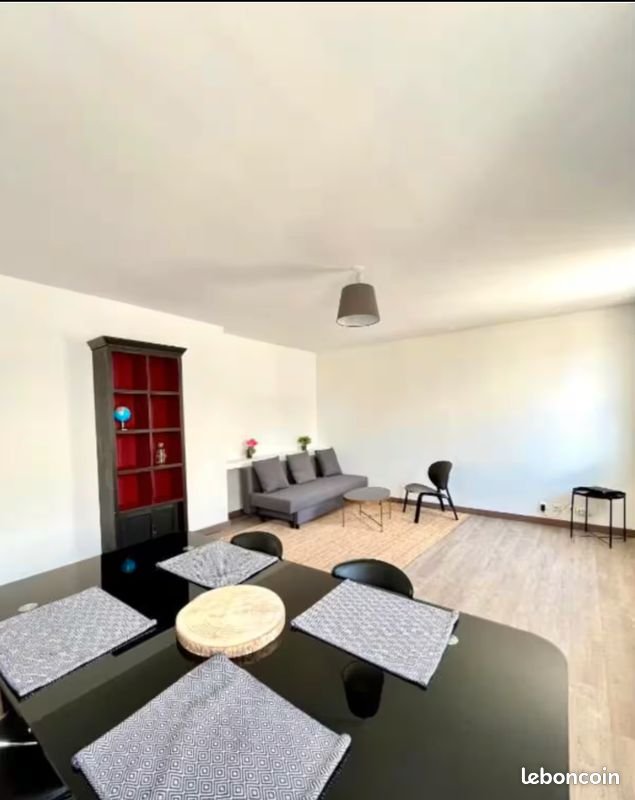 Appartement à louer, 52m², Reims