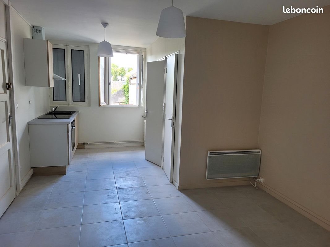 Appartement à louer, 35m², Pont-sur-Yonne