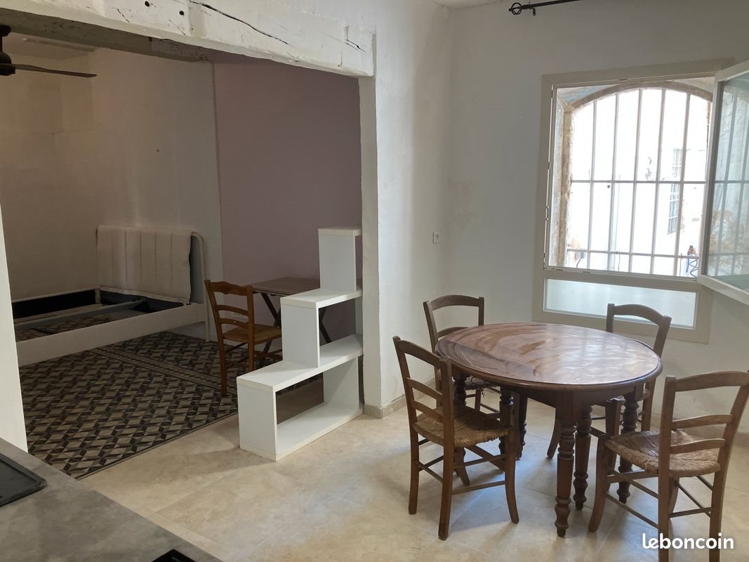 Appartement à louer, 32m², Arles