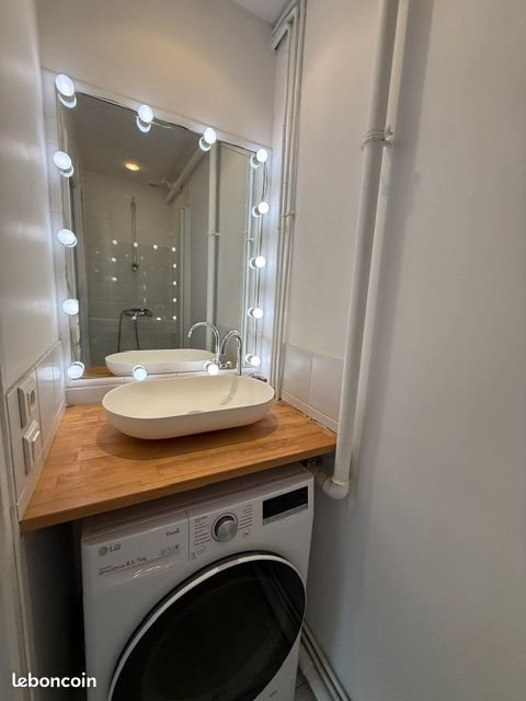 Appartement à louer, 38m², Paris 8ème