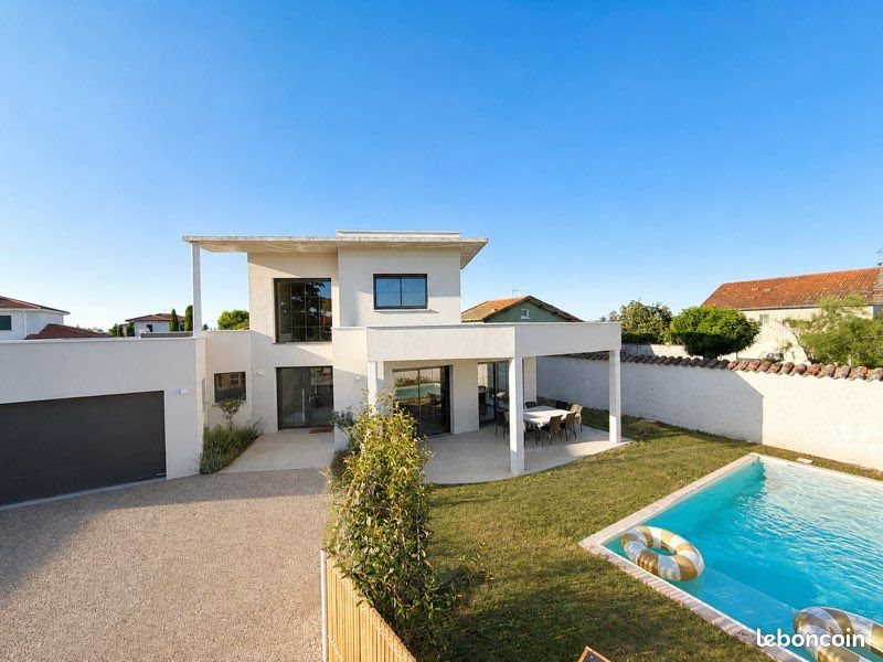 Maison à vendre, 190m², Saint-Just-Saint-Rambert