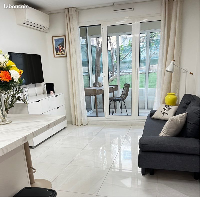 Appartement à louer, 32m², Antibes