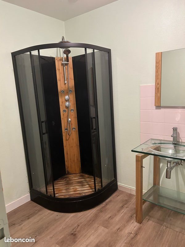 Appartement à louer, 68m², Corbigny