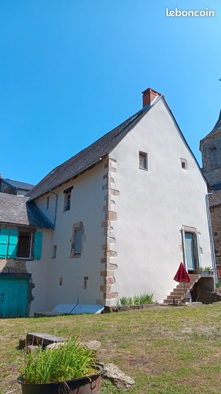 Maison à vendre, 230m², Bourg-Lastic