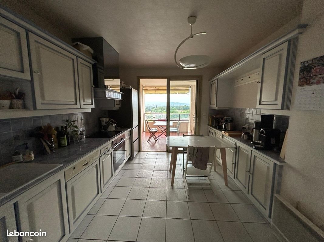 Appartement à louer, 120m², Saint-Didier-au-Mont-d'Or