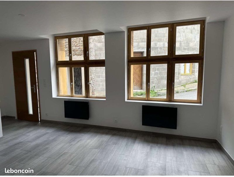 Appartement à louer, 42m², Saint-Symphorien-sur-Coise