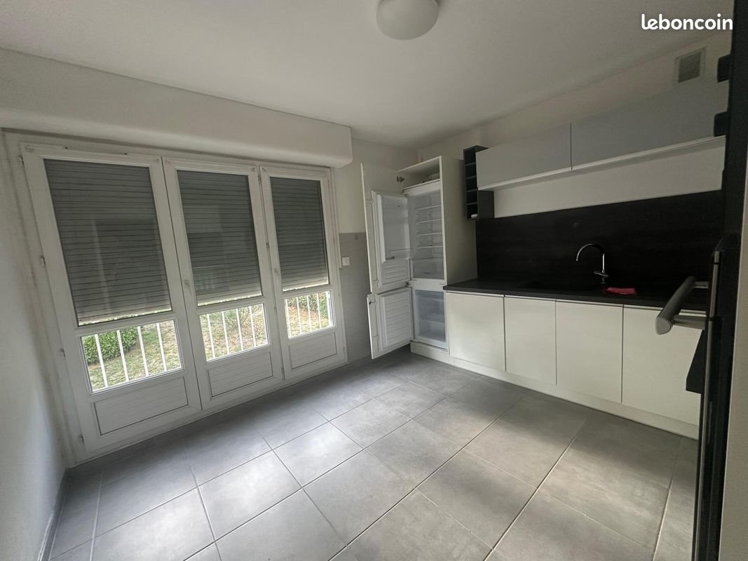 Appartement à louer, 85m², Voiron