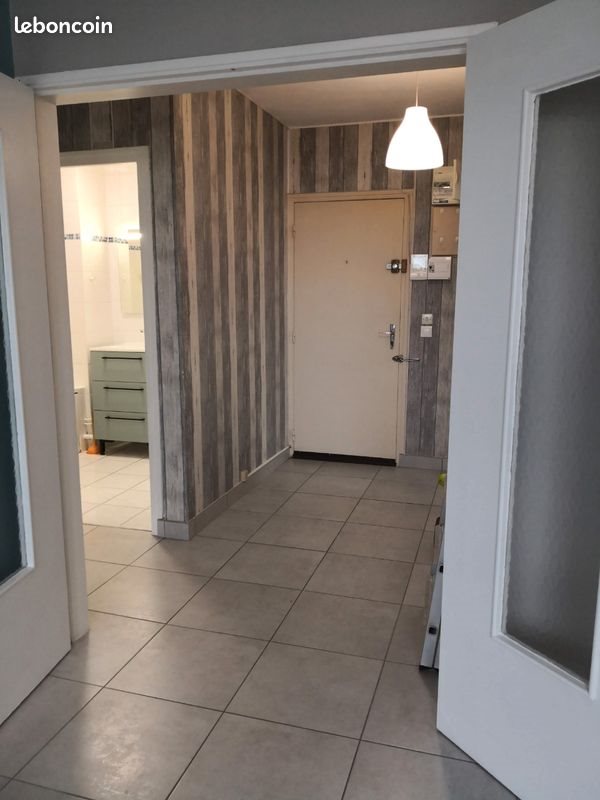 Appartement à louer, 65m², Tinqueux