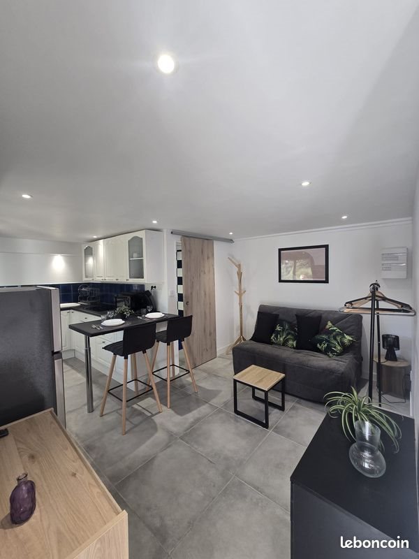 Appartement à louer, 22m², Vénissieux