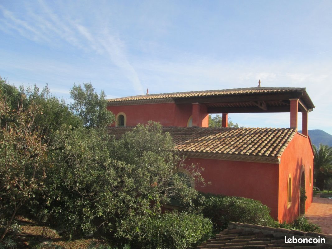 Maison à vendre, 160m², Carros