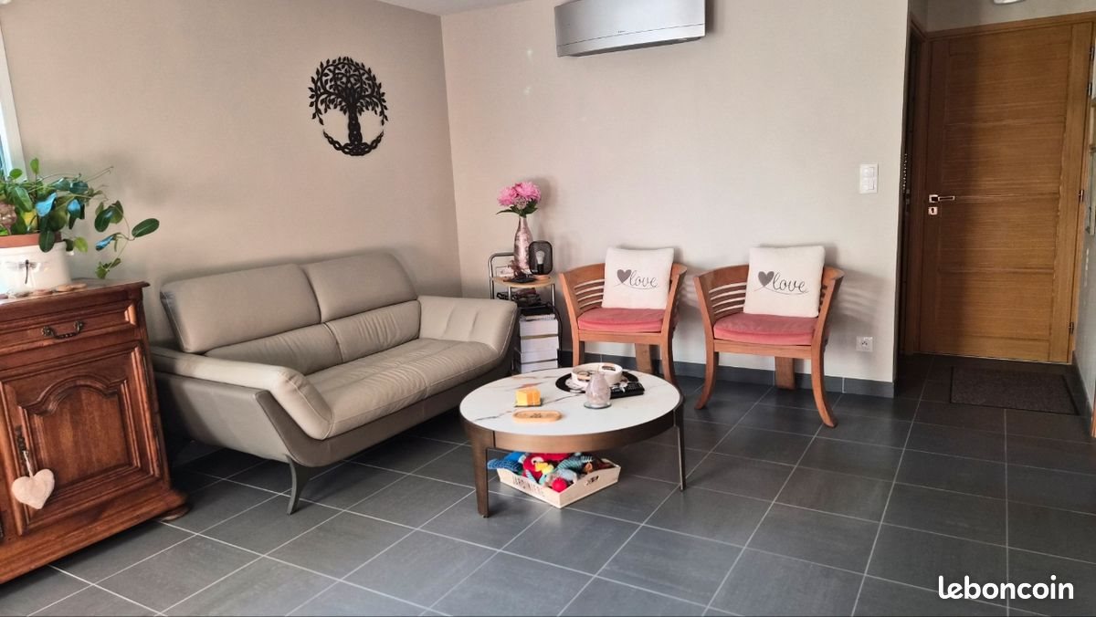 Maison à vendre, 105m², Neuville-Saint-Rémy