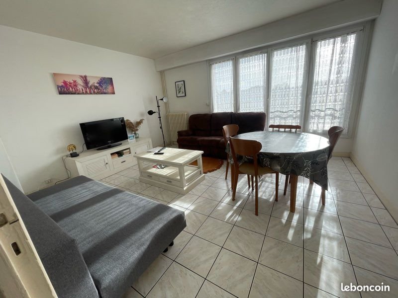 Appartement à louer, NaNm², Le Mans