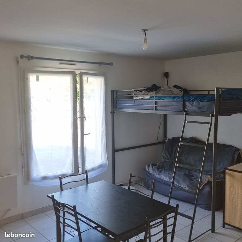 Appartement à louer, 25m², La Roche-sur-Yon