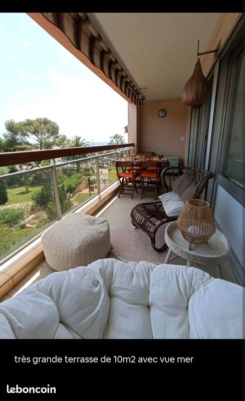 Appartement à louer, 30m², Saint-Raphaël