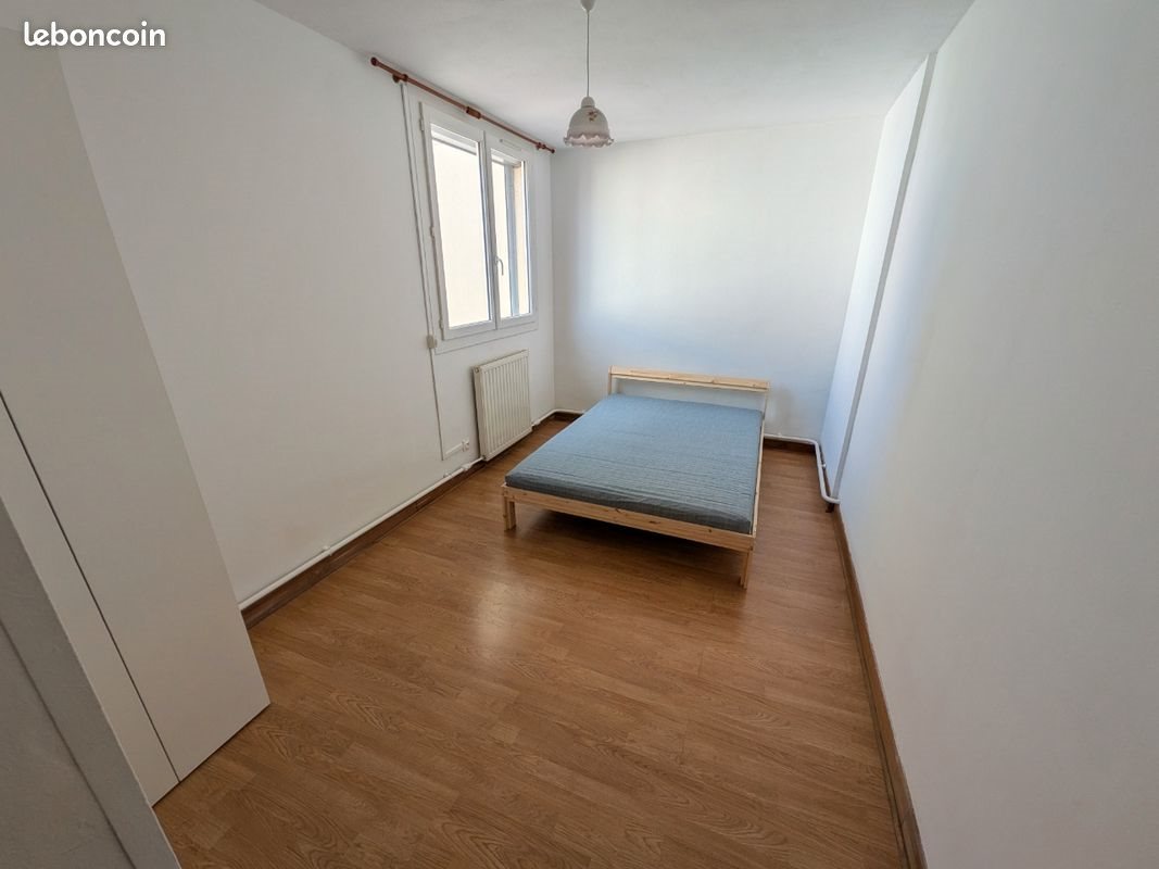 Appartement à louer, 76m², Miramas