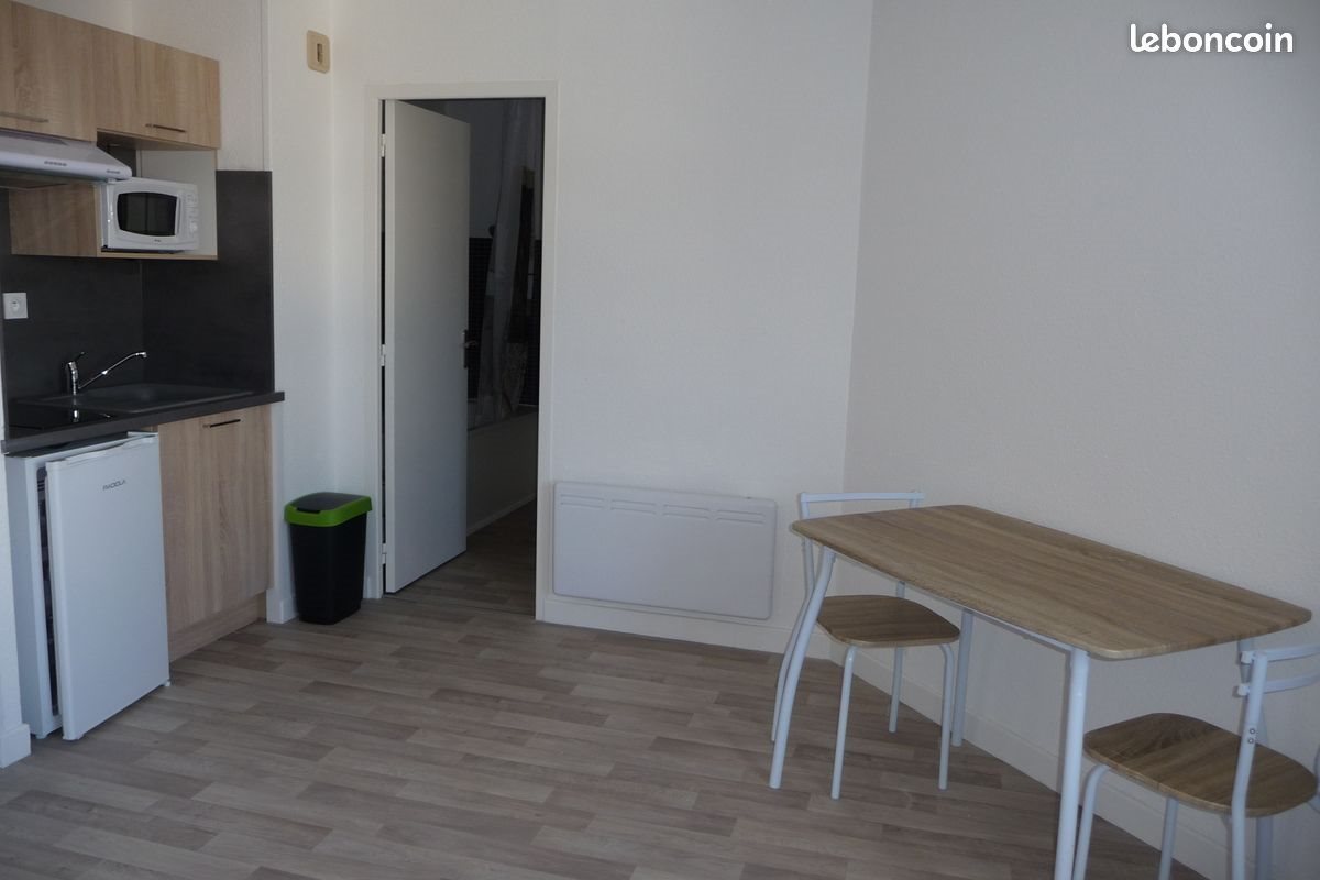 Appartement à louer, 20m², Aurillac