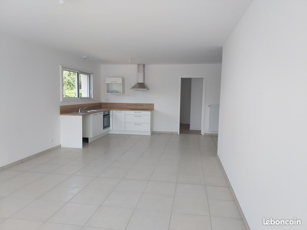 Appartement à louer, 72m², Bruz