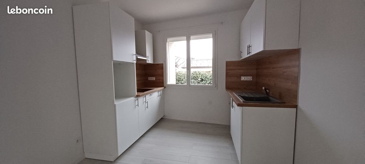 Appartement à louer, 61m², Saint-Mamert-du-Gard