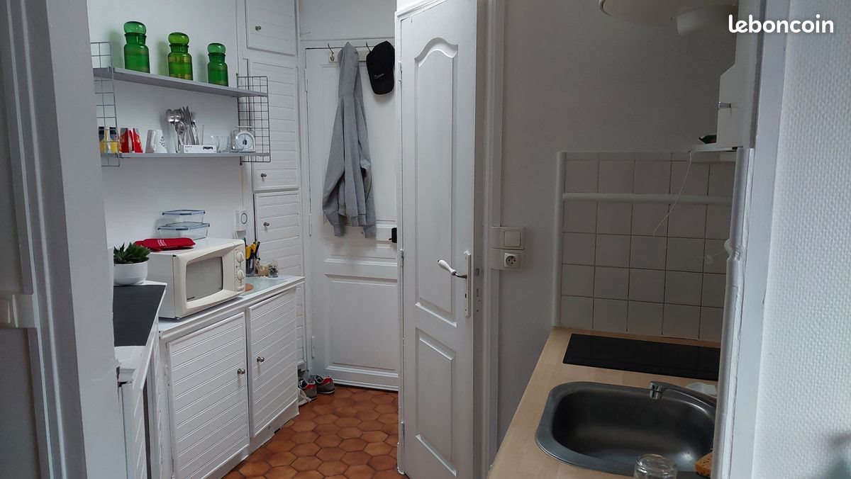 Appartement à louer, 15m², Paris 8ème