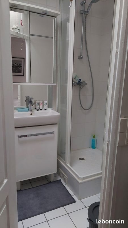 Appartement à louer, 15m², Paris 8ème