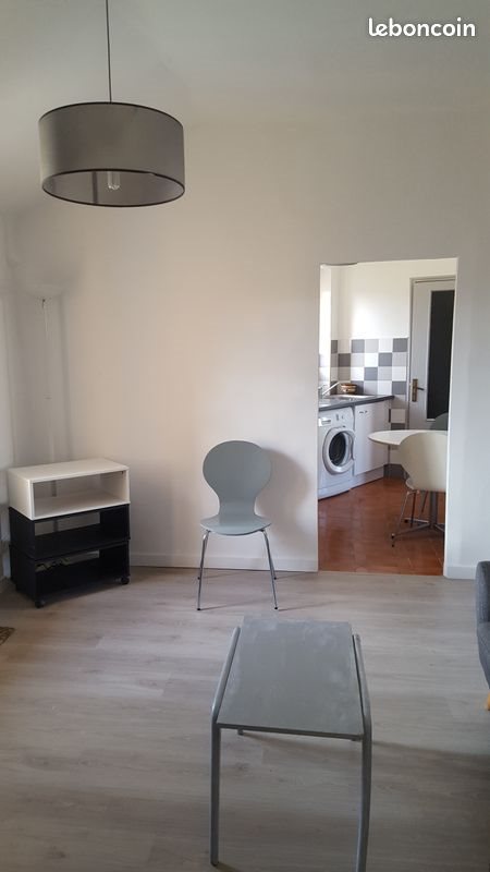 Appartement à louer, 60m², Bastia