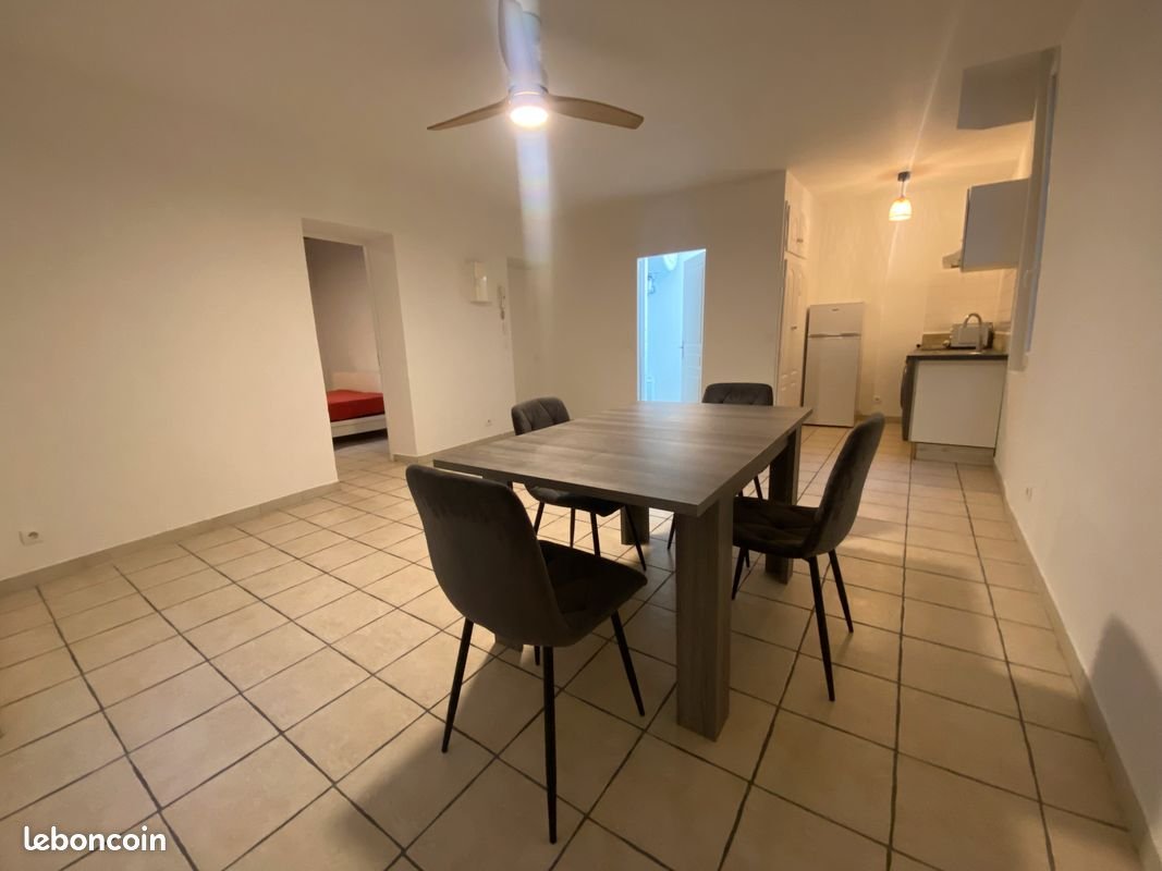 Appartement à louer, 45m², Manosque