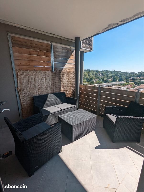 Appartement à louer, 41m², Nîmes