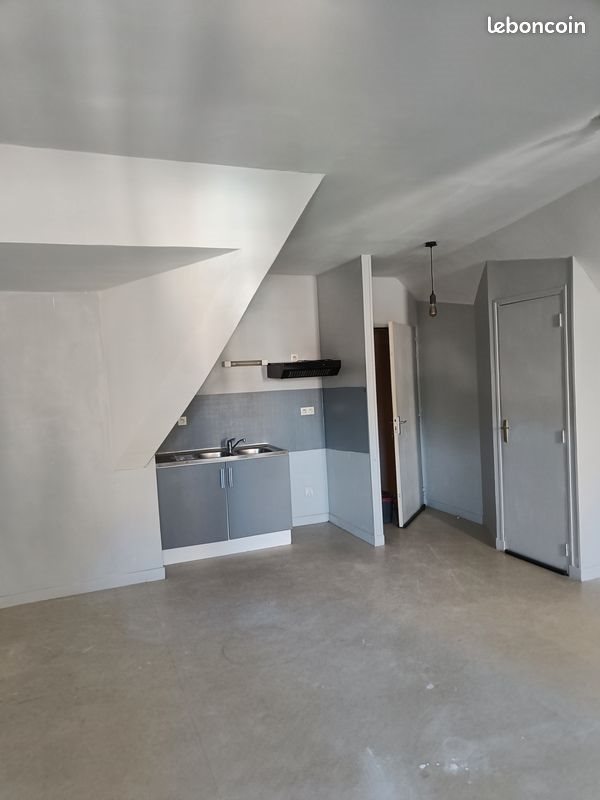 Appartement à louer, 65m², Cherré
