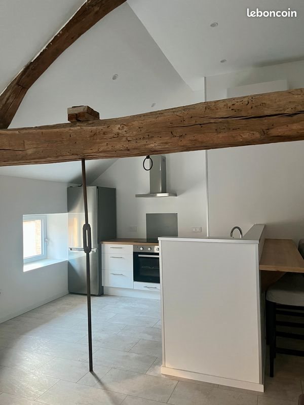 Appartement à louer, 75m², Givry