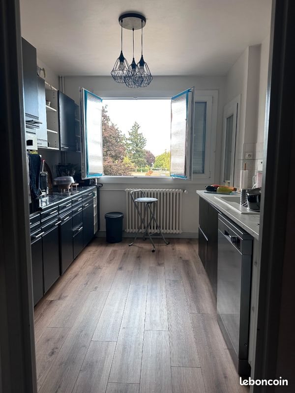 Appartement à louer, 75m², Blois