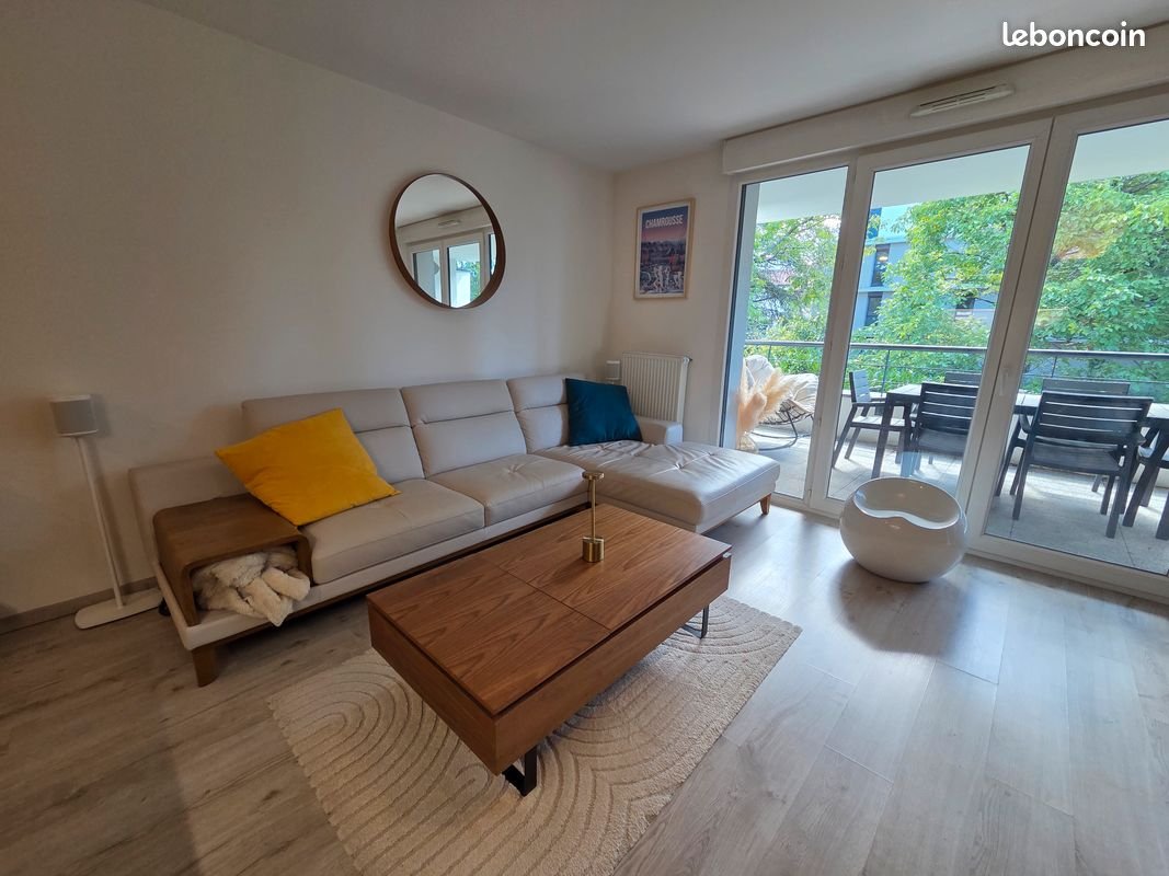 Appartement à louer, 68m², Archamps
