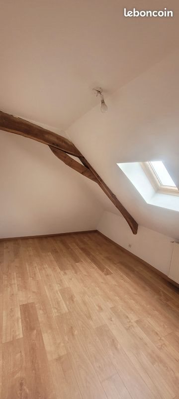 Appartement à louer, 65m², Bavay