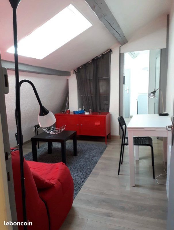 Appartement à louer, 19m², Caen