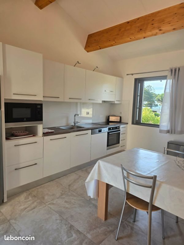 Appartement à louer, 80m², Saint-Florent