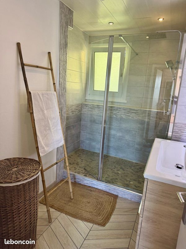 Appartement à vendre, 70m², Saint-Max