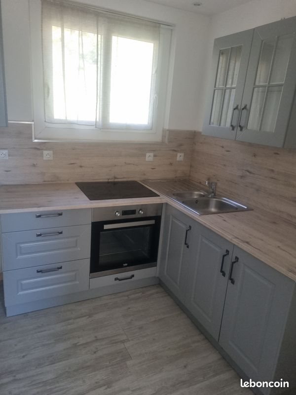 Appartement à louer, 53m², Peyruis