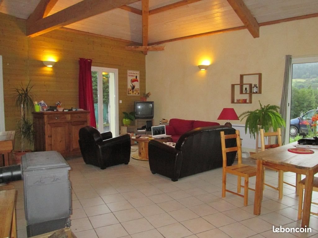 Maison à louer, 102m², Saint-Pierre-Eynac